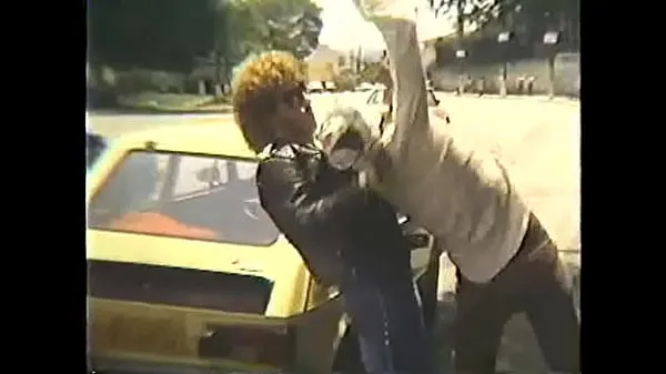 Se Girls, Virgins and P... - Oil Change -(1983 topfilm
