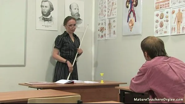 Tonton russian teacher Filem teratas