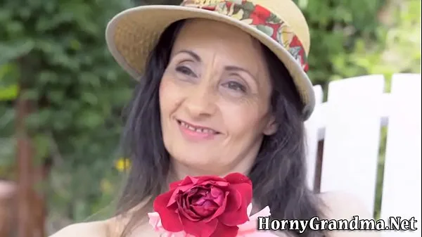 Watch Mature granny facialized top Movies