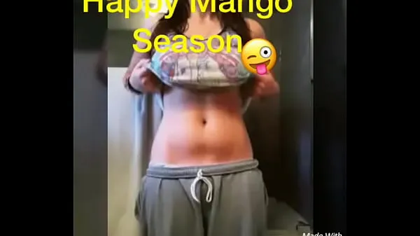 Mango boobs beautiful nipples 人気の映画を見る
