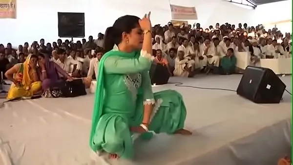 ดู Because of this dance, the dream was a hit! Sapna choudhary first hit dance HIGH ภาพยนตร์ยอดนิยม