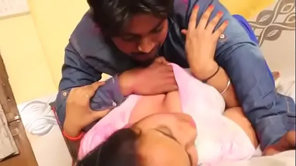 Tonton indian big boob aunty real video Film terpopuler