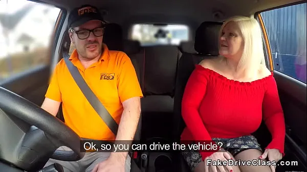 Se Huge tits granny bangs driving instructor beste filmer