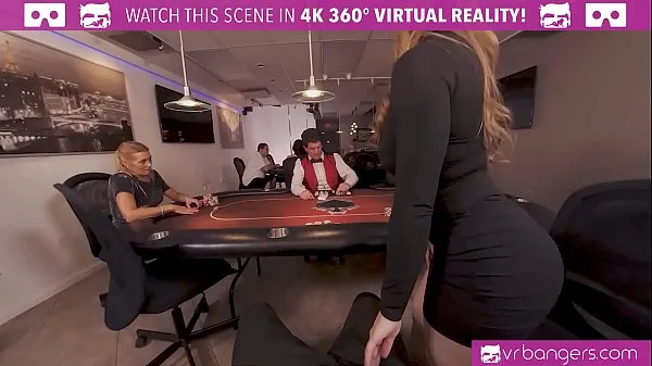 VR Bangers Busty babe is fucking hard in this agent VR porn parody शीर्ष फ़िल्में देखें