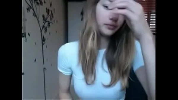 Katso Super Hot Teen Cutie Striptease On Webcam Show suosituinta elokuvaa