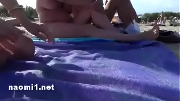 Bekijk public beach cap agde by naomi slut topfilms