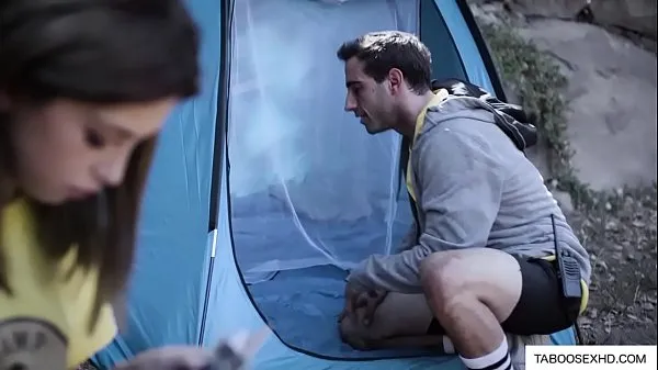 Se Teen cheating on boyfriend on camping trip beste filmer