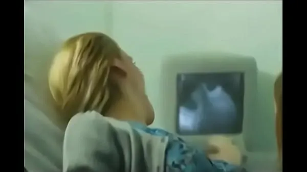 Se Doctor taking advantage of the patient beste filmer