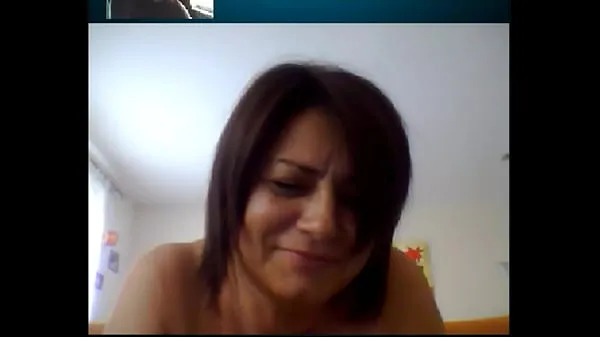 Italian Mature Woman on Skype 2 人気の映画を見る
