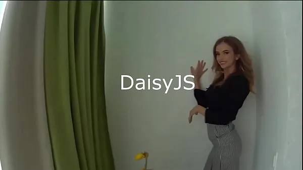 Oglejte si Daisy JS high-profile model girl at Satingirls | webcam girls erotic chat| webcam girls najboljše filme