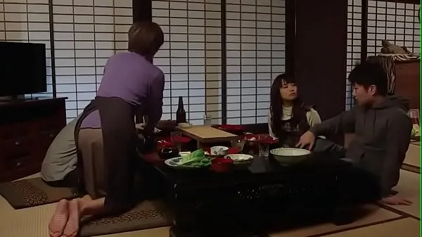 Assista A relação sexual tabu da irmã secreta com a família - Kururigi Aoi principais filmes
