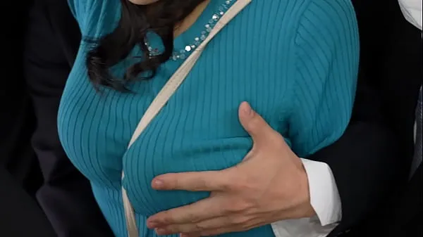 Oglejte si Nipple messing around train-Married woman who relentlessly picks up an erection chibi and falls alive-Sina Kaji najboljše filme