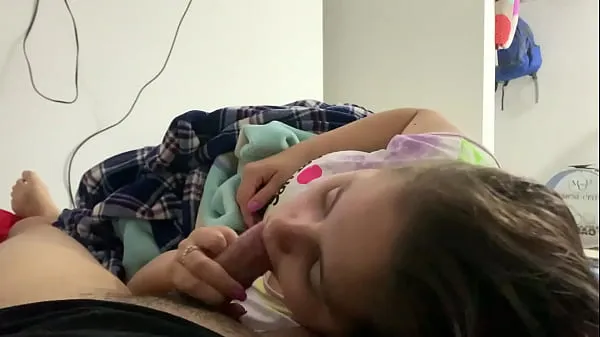 Se My little stepdaughter plays with my cock in her mouth while we watch a movie (She doesn't know I recorded it topfilm